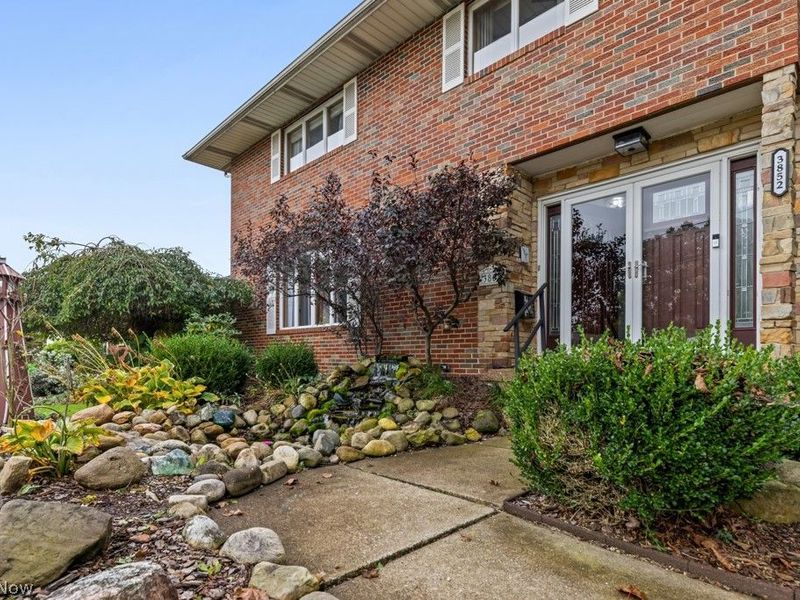 3852 Argonne Avenue, Mogadore, OH 44260 Photo 4