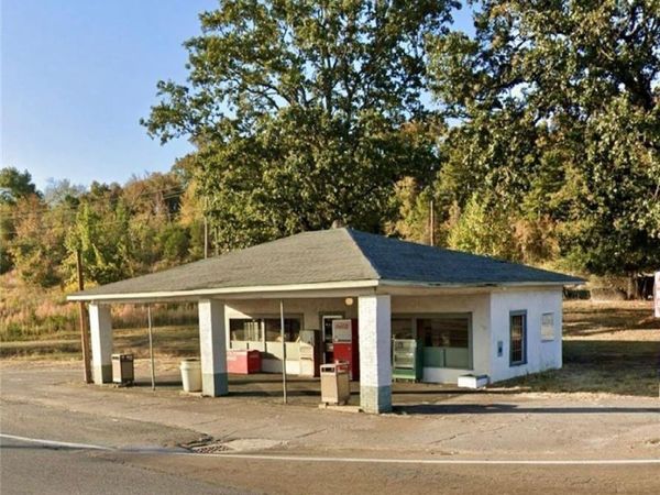 Clarksville, AR 72830