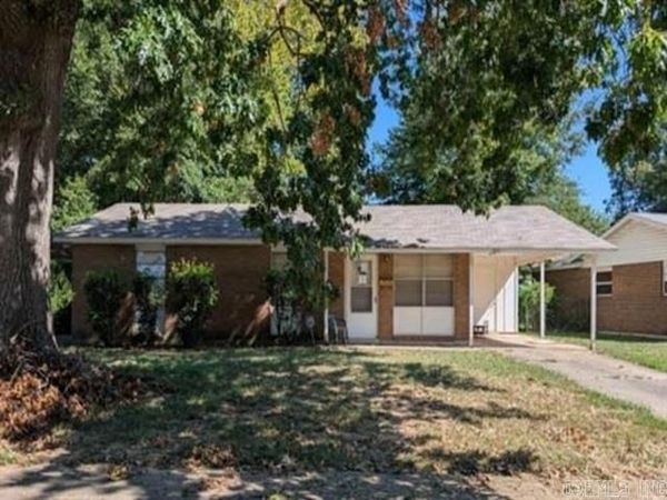 2713 Claremont Avenue , Pine Bluff, AR 71601