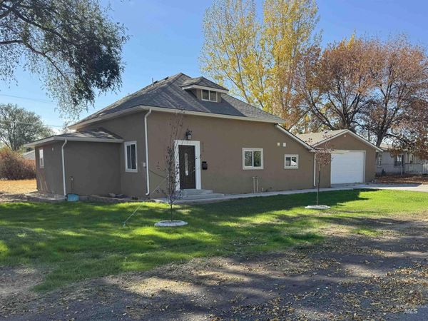 429 3rd Ave. W, Wendell, ID 83355