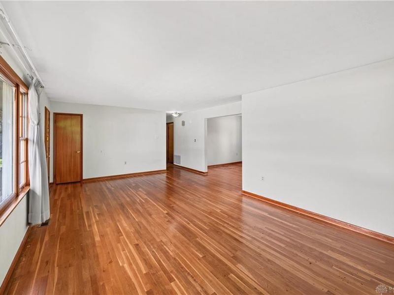 309 Lexington Avenue, Eaton, OH 45320 Photo 5
