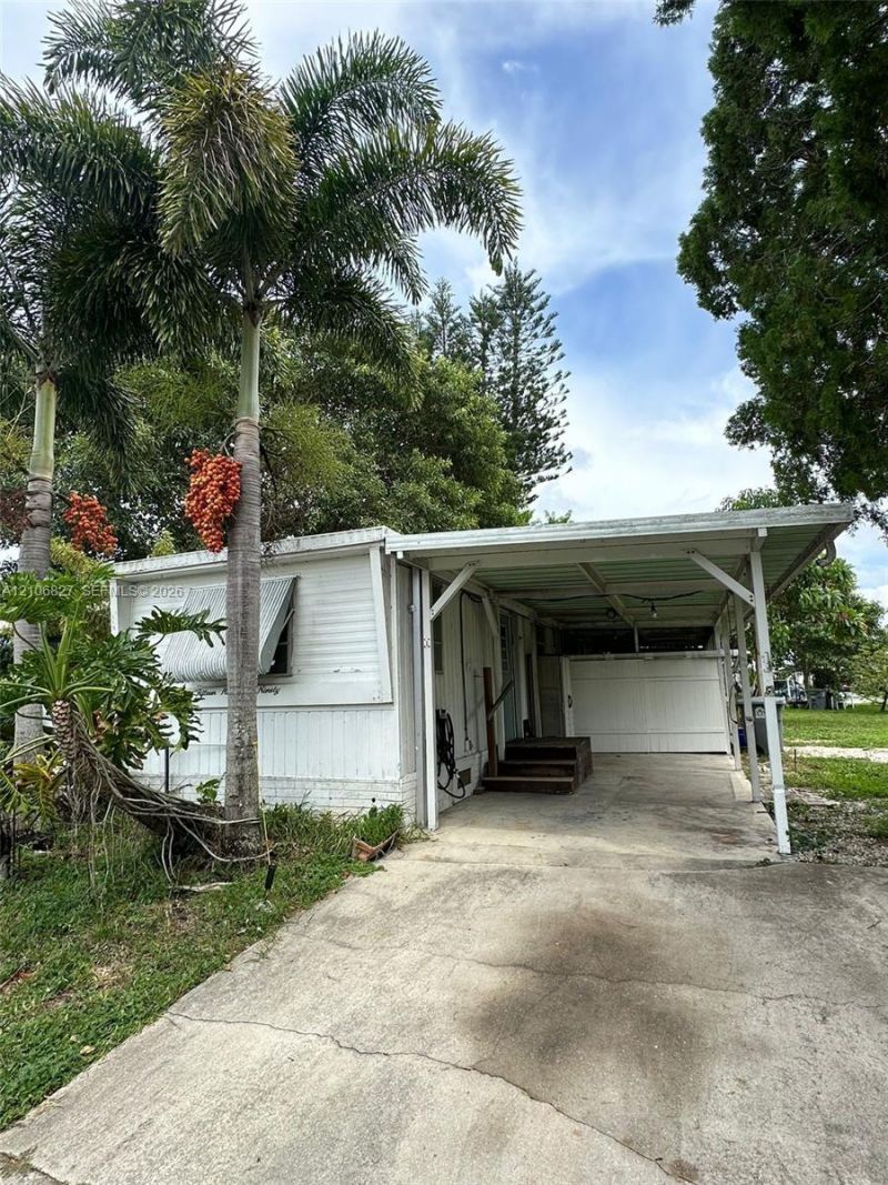 1590 SW 65th Ter , Unit H, Boca Raton, FL 33428 Photo