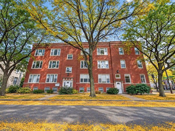 3402 W Medill Avenue , Unit 1, Chicago, IL 60647