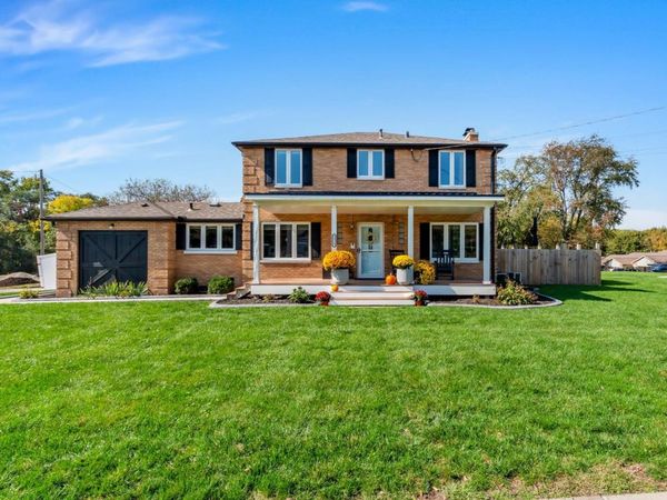 2315 10th Street , East Moline, IL 61244