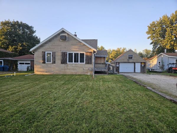 3929 4th Avenue A , East Moline, IL 61244