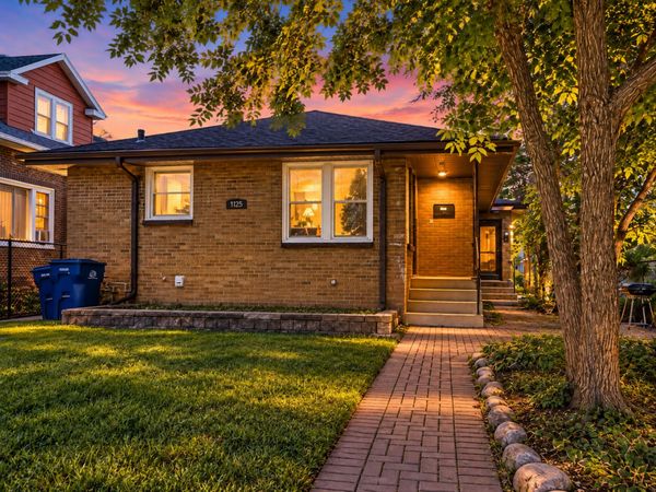 1125 Wadsworth Avenue , North Chicago, IL 60064