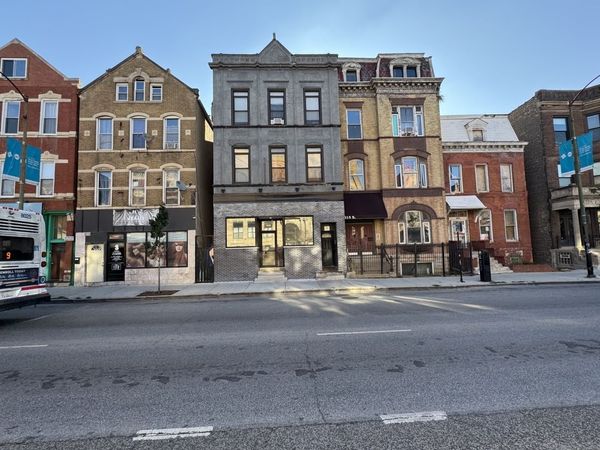 1813 S Ashland Avenue , Chicago, IL 60608