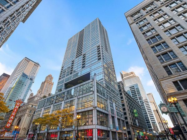 8 E Randolph Street , Unit 1605, Chicago, IL 60601