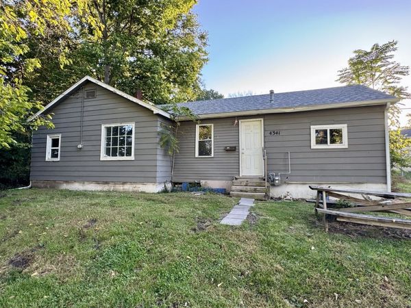 4341 11th Street , Rock Island, IL 61201