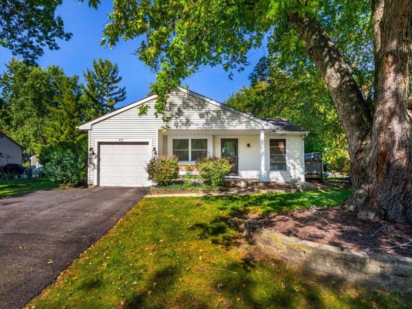 417 TRAVELAIRE Avenue , Naperville, IL 60565