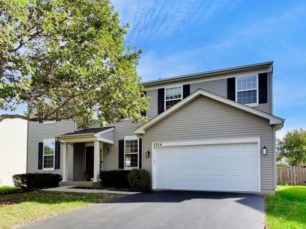 2754 Bull Run Drive , Aurora, IL 60503