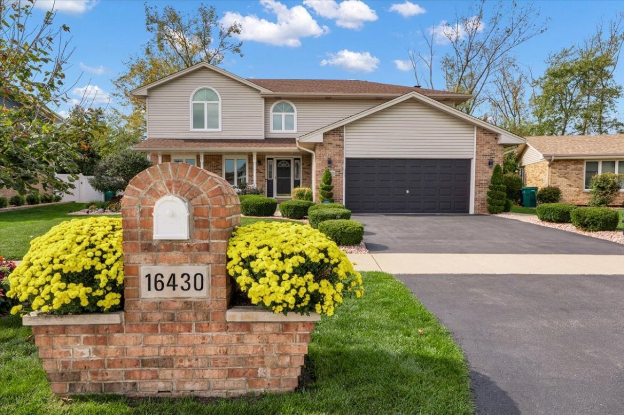 16430 Morgan Lane, Orland Hills, IL 60487 Main Photo