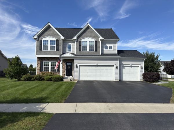 938 Blue Aster Parkway , Gilberts, IL 60136