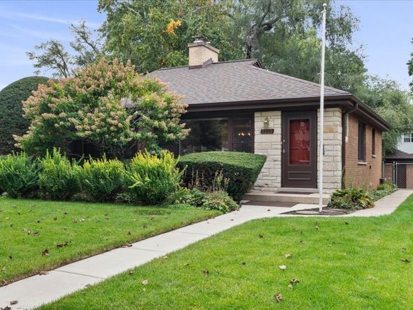 5233 Suffield Court , Skokie, IL 60077