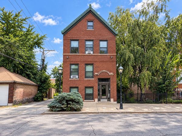 942 W 34th Street , Chicago, IL 60608
