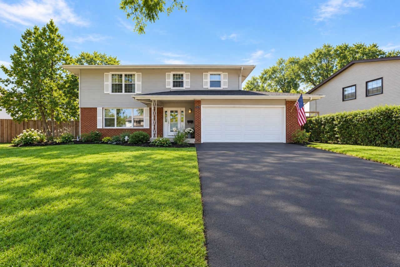 748 Milbeck Court, Elk Grove Village, IL 60007 Main Photo