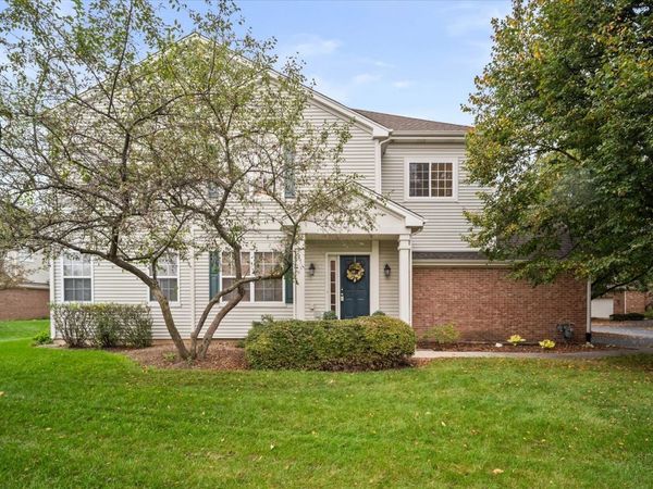 1830 Maureen Drive, Hoffman Estates, IL 60192