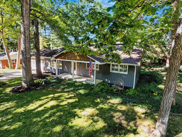 504 W DUNBAR Street, Mahomet, IL 61853