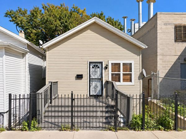 2317 S Winchester Avenue , Chicago, IL 60608