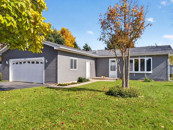10210 Sharon Lane , Hebron, IL 60034