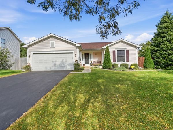1840 Kendall Ridge Boulevard , Plainfield, IL 60586