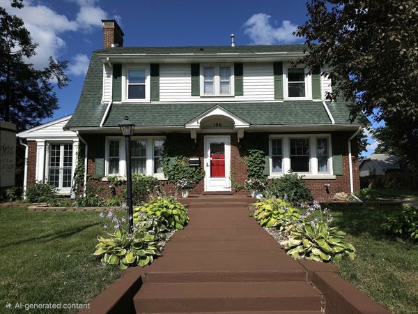 186 N Du Bois Avenue , Elgin, IL 60123