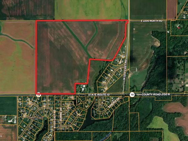 000 state rte 10 Route, Monticello, IL 61856