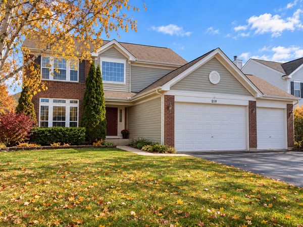 219 S Primrose Lane , Round Lake, IL 60073