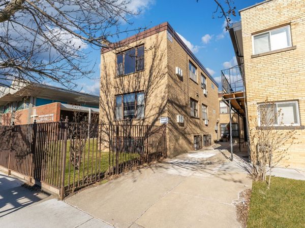 2620 W Foster Avenue , Unit 2S, Chicago, IL 60625