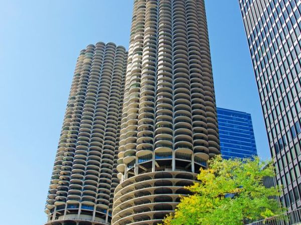 Unit 3332, Chicago, IL 60610