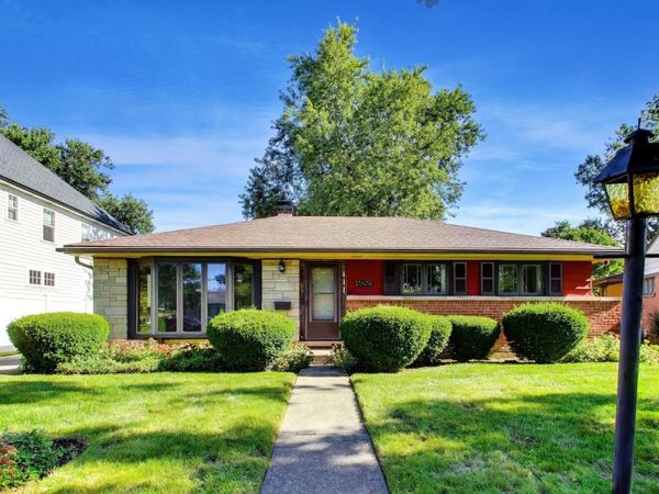 411 N Highview Avenue , Elmhurst, IL 60126