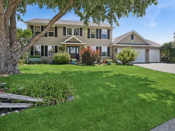 8955 Birdie Bend , Belvidere, IL 61008