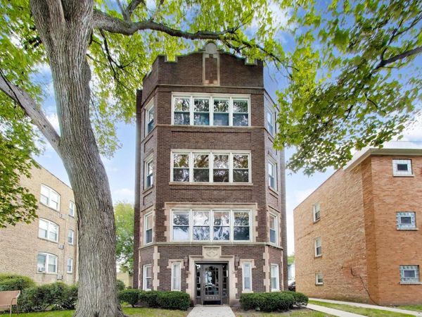 8911 Lamon Avenue , Unit C, Skokie, IL 60077