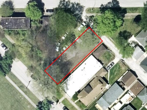 13912 Chippewa Avenue , Burnham, IL 60633