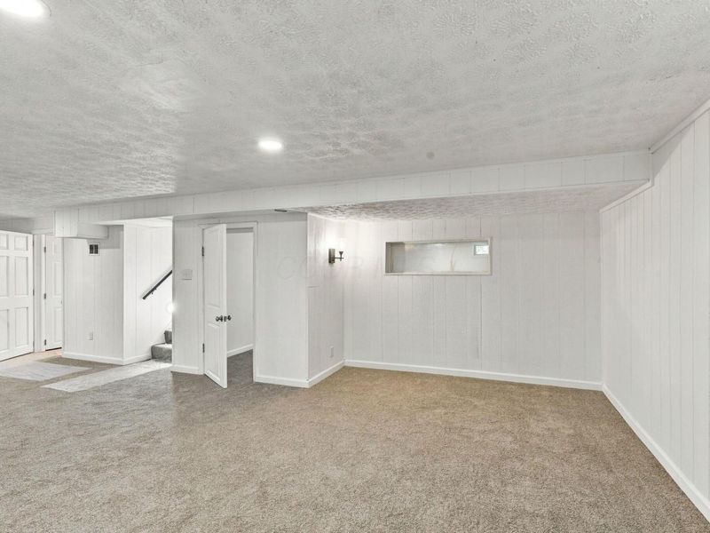 304 Amsterdam Avenue, Columbus, OH 43207 Photo 18