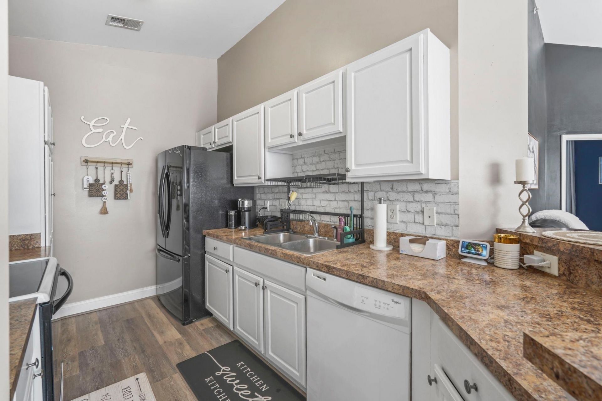 221 Portsmith Dr. Photo 11