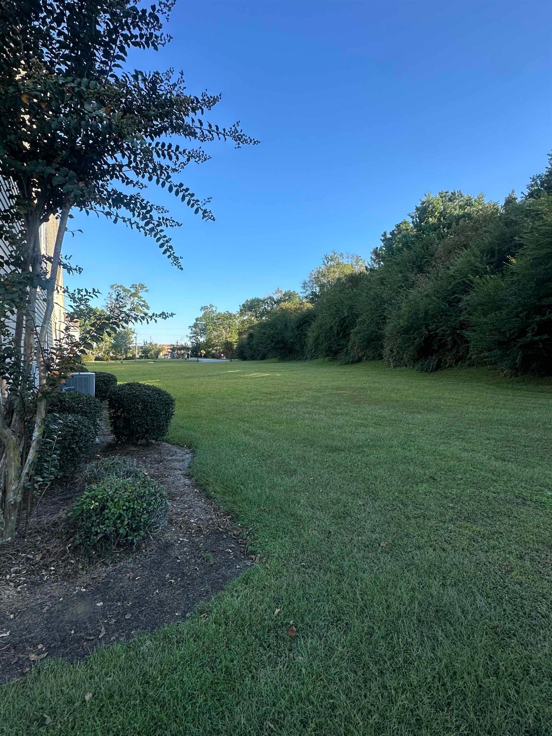 221 Portsmith Dr. Photo 32