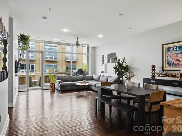1100 Metropolitan Avenue, Charlotte, NC 28204