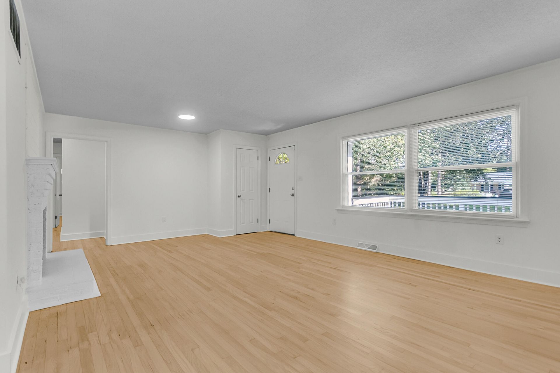 1510 Jahnz Avenue Photo 8
