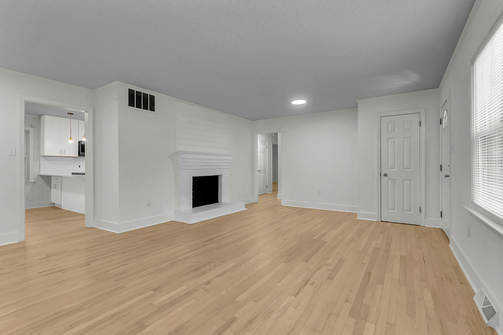 1510 Jahnz Avenue Photo 9