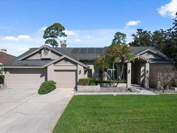 10 WINDRUSH COURT , OLDSMAR, FL 34677