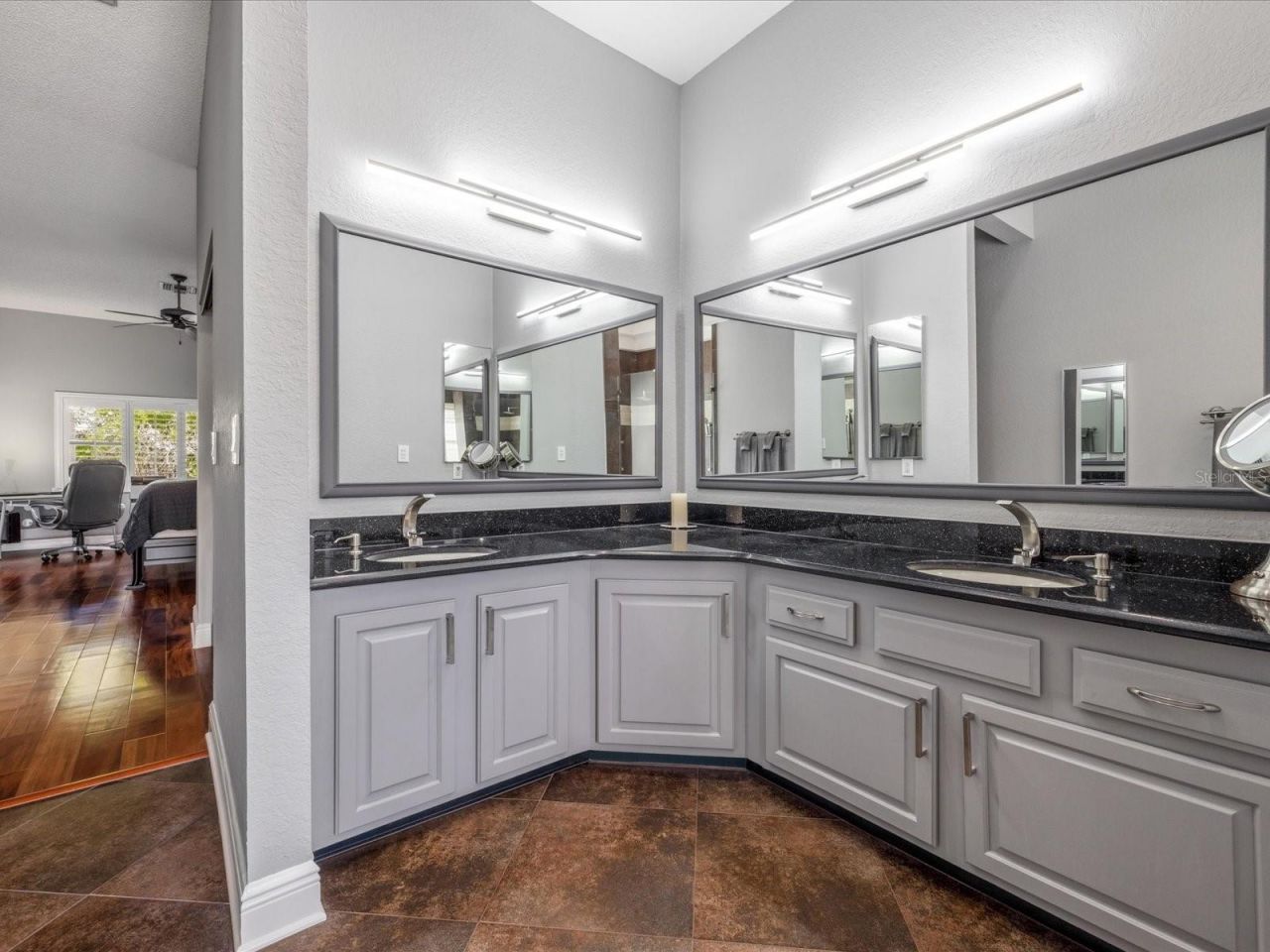 10 Windrush Court, Oldsmar, FL 34677 Photo