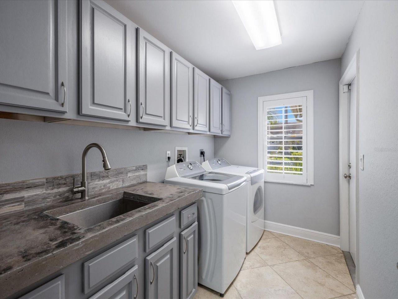 10 Windrush Court , Oldsmar, FL 34677 Photo
