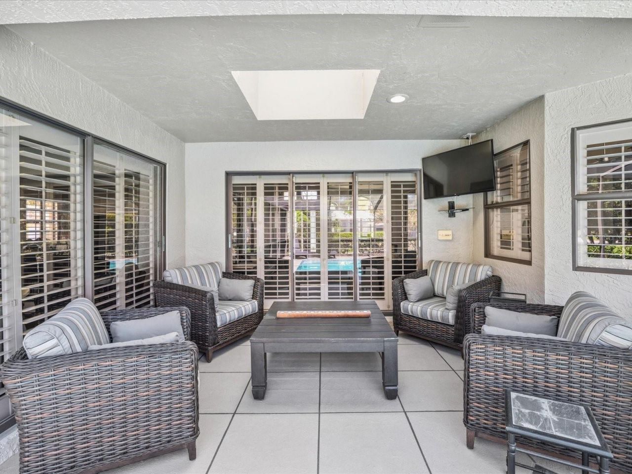 10 Windrush Court , Oldsmar, FL 34677 Photo