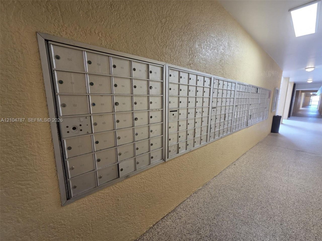 17150 N Bay Rd , Unit 2511, Sunny Isles Beach, FL 33160 Photo