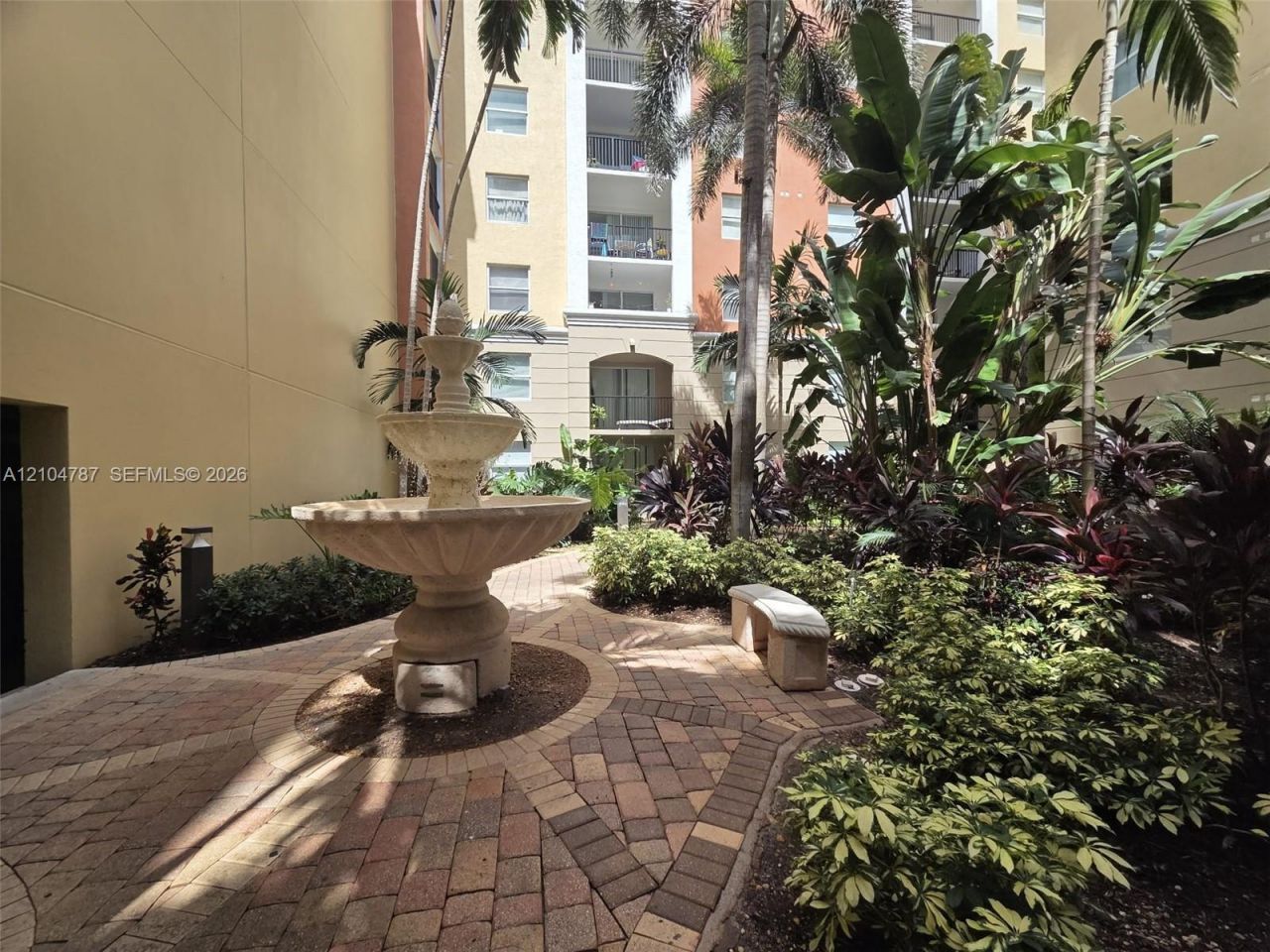 17150 N Bay Rd , Unit 2511, Sunny Isles Beach, FL 33160 Photo