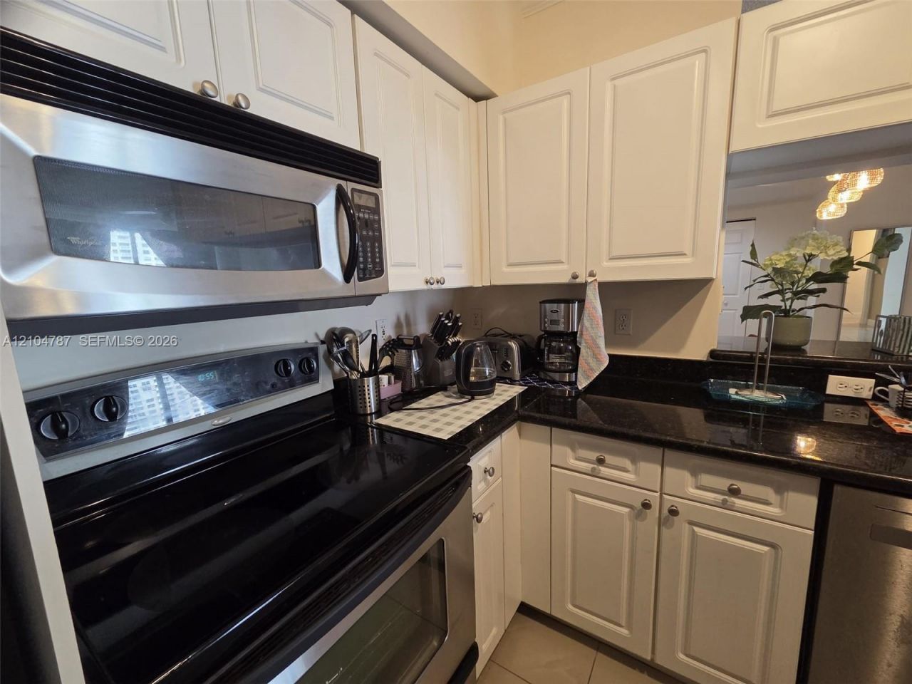 17150 N Bay Rd , Unit 2511, Sunny Isles Beach, FL 33160 Photo