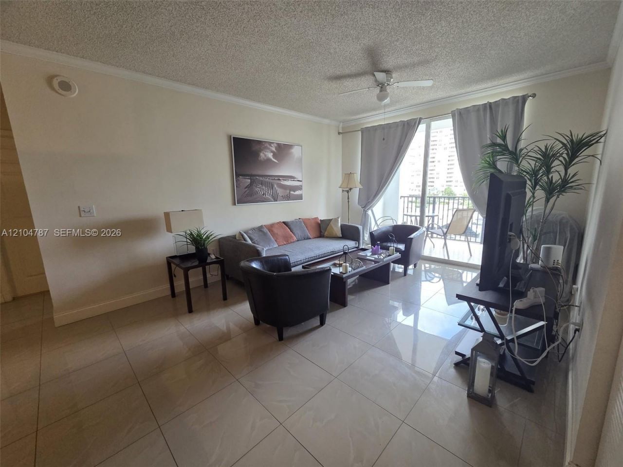 17150 N Bay Rd , Unit 2511, Sunny Isles Beach, FL 33160 Photo