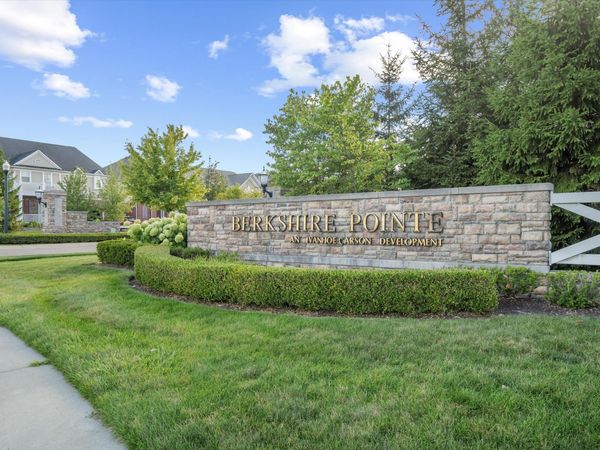 49474 Hartwick Drive, Novi, MI 48374