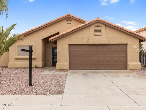 15645 W HILTON Avenue, Goodyear, AZ 85338